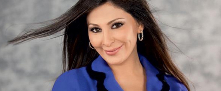 إليسا تحول قصيدة موطني إلى موتني وموجة من الغضب ضدها!